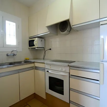Estartit Flat Near The Shoreline Apartment L'Estartit
