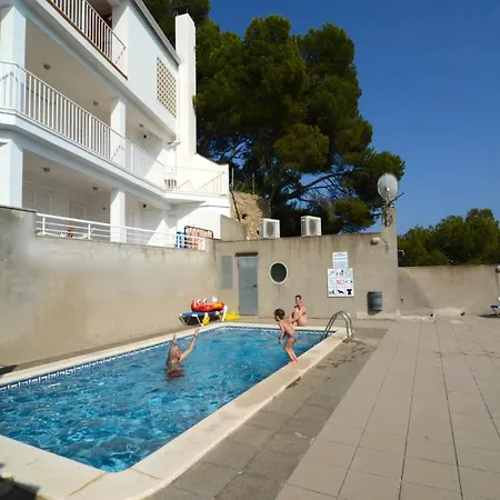 Estartit Flat Near The Shoreline * L'Estartit